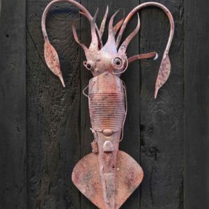Fashion Cybernetic Squid, scultura in legno di recupero, cm 70x100x10